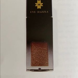 Josephine Eye Dazzle Liquid Eyeshadow~Meet Leona